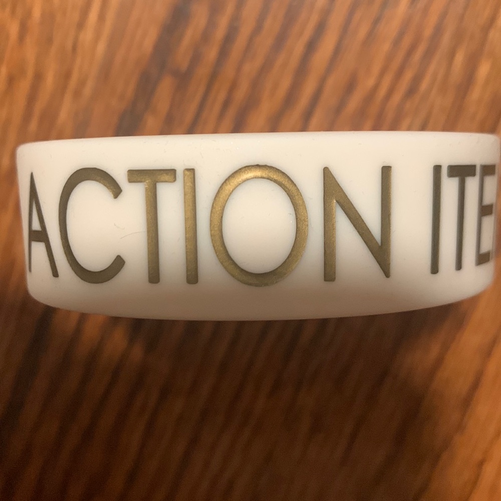 Action item bracelet
